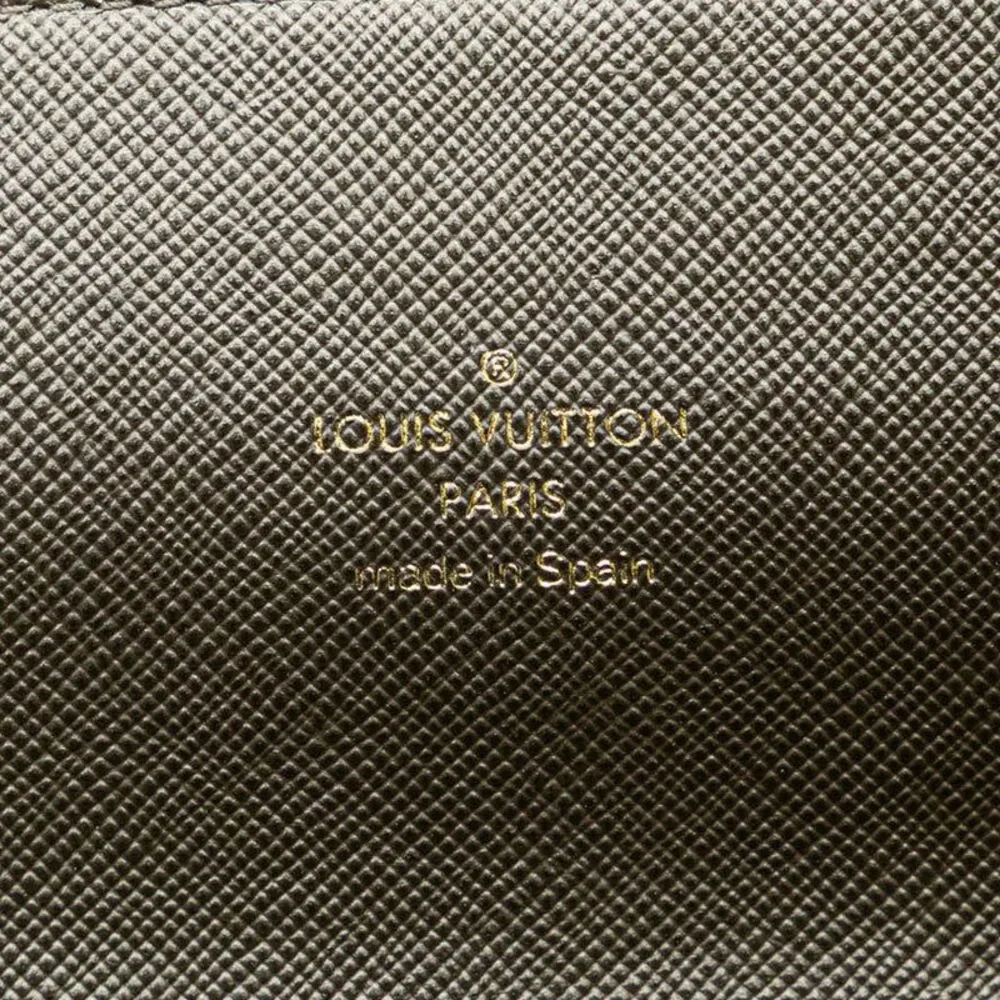 Louis Vuitton Porte Tresor International Long Wallet M92243